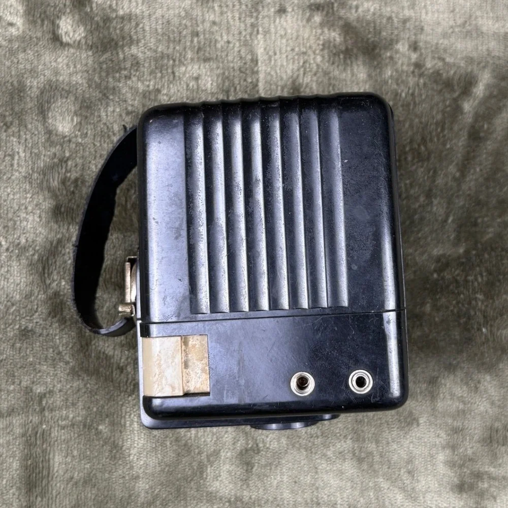 Vintage Kodak‎ Brownie Hawkeye Flash Model Bakelite Box Camera 620 Film 1950s